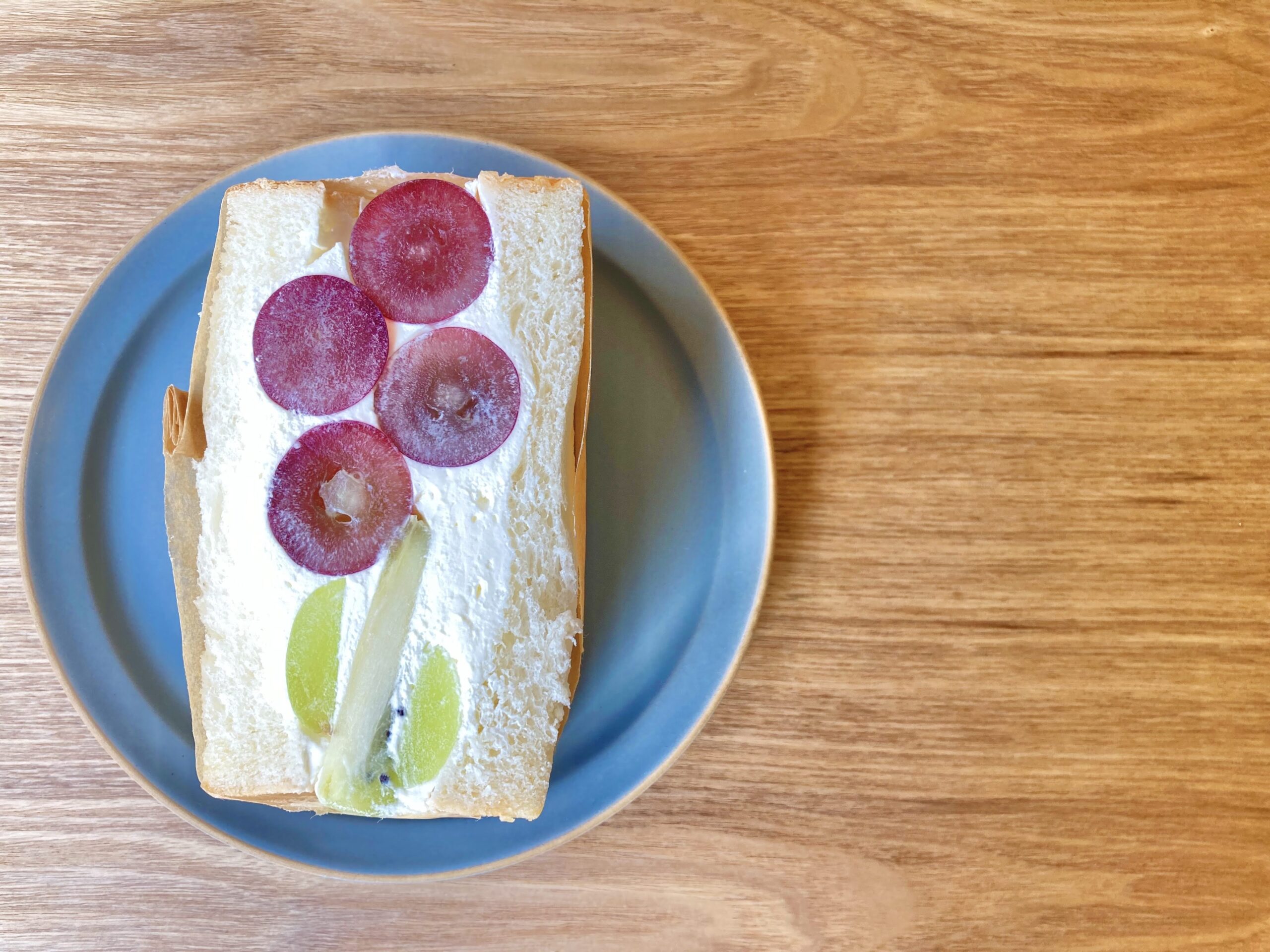 ぶどうのフラワーサンド ピクニックセット 札幌市豊平区の泊まれるサンドイッチ専門店 Hanke 公式
